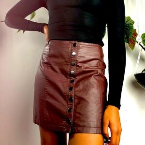 Burgundy vegan leather miniskirt